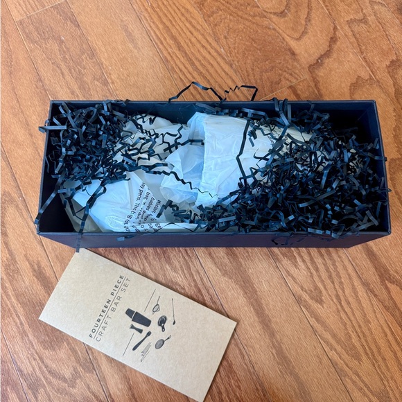 A Bar Above 14 Piece Craft Bar Set Brand New in Box - Picture 3 of 5